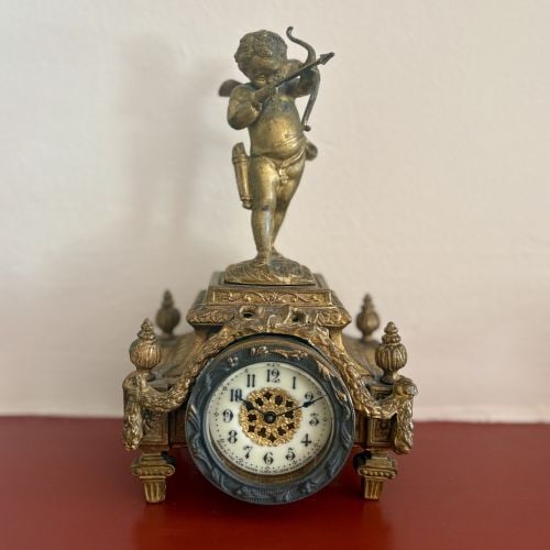 New Haven Clock Co. Gilt Metal Figural Cupid Mantel Clock 3.5"X4.5"X8" (1 of 9)