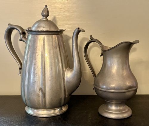 A Pair of Flagg & Homan Pewter Tea Service Pieces 4"X7"X9.5" (1 of 6)