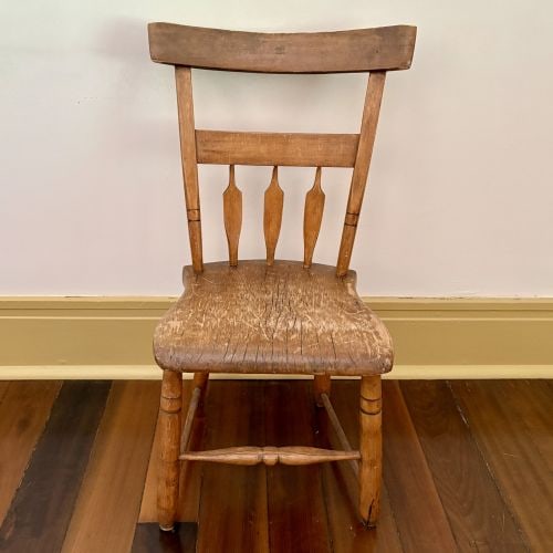 Antique American Country Plank Seat Side Chair, Mid-to-Late 19th Century 19"X21"X33" (1 of 4)