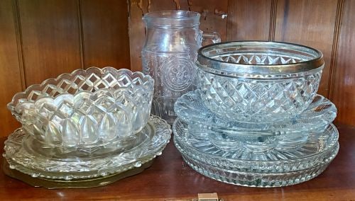 A Collection of American Pressed Glass Tableware (Lot 22"W As Pictured) (1 of 4)