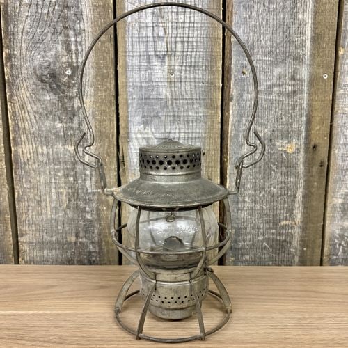 Dressel Arlington N.J. Baltimore and Ohio Railroad Lantern with Adlake Kero Macbeth Globe (1 of 8)