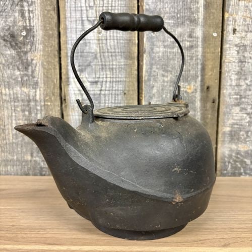 19th Century Cast Iron Gate Marked Tea Kettle with Turned Wood Handle (1 of 7)