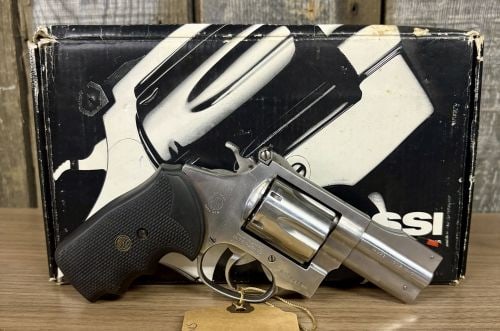 Rossi Model 971 Double Action Revolver .357 Magnum with 4 Inch Barrel (1 of 8)