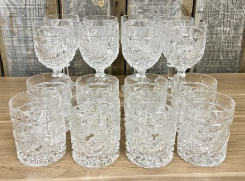 16-Piece Set of Italian Crystal Stemware and Tumblers with Etched Bird and Geometric Patterns (1 of 9)