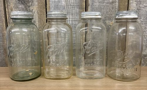 An Assortment of Vintage Ball and Drey Perfect Mason Glass Canning Jars (1 of 5)