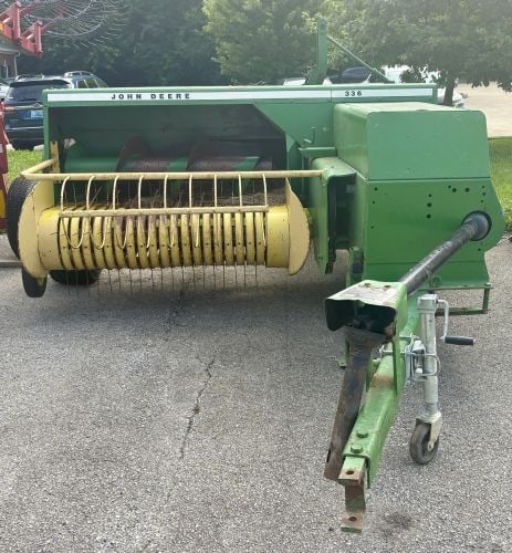 John Deere 336 Small Square Baler (1 of 14)