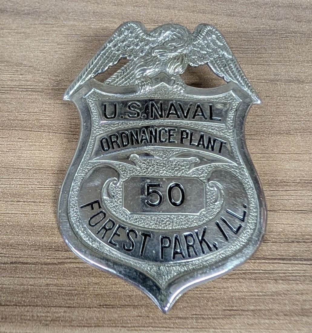 WWII U.S. Naval Ordnance Plant Forest Park Illinois Security Badge Number 50 (1 of 4)