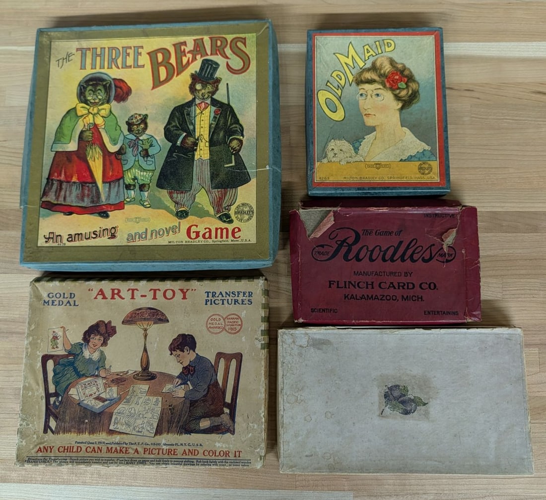 A Collection of Vintage Children's Games and Activity Sets Including Milton Bradley and Flinch Card (1 of 5)