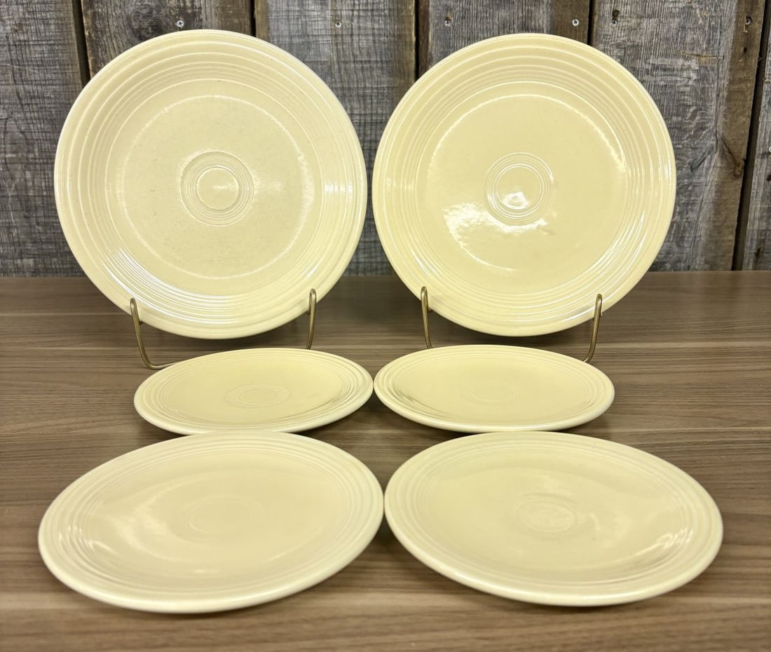 A Set of Six Homer Laughlin Fiesta Yellow Glazed Ceramic Plates (1 of 8)