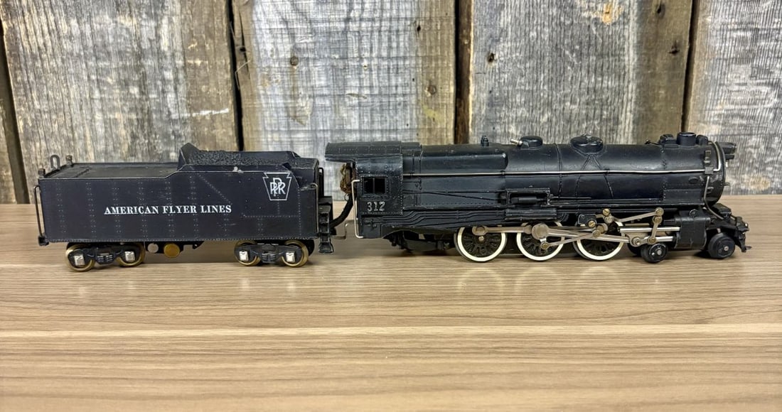 American Flyer Lines S Gauge Pennsylvania K5 4-6-2 Steam Locomotive and Tender Number 312 (1 of 9)