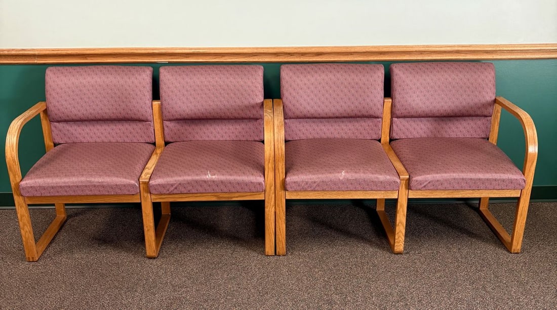 A Set of Oak Frame Two Seat Reception Chairs with Mauve Patterned Upholstery (1 of 7)