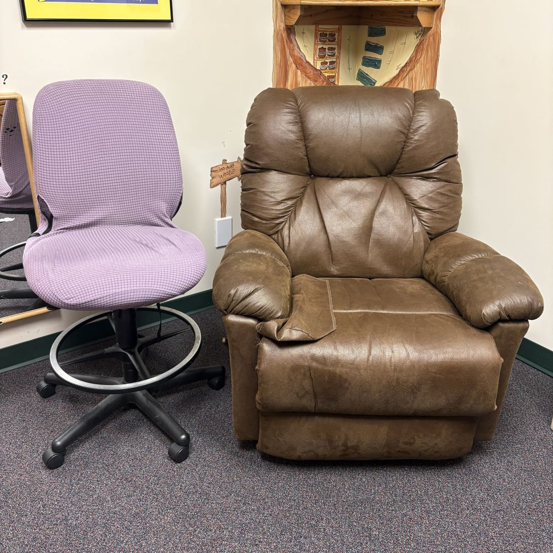 Two Chairs (1 of 6)