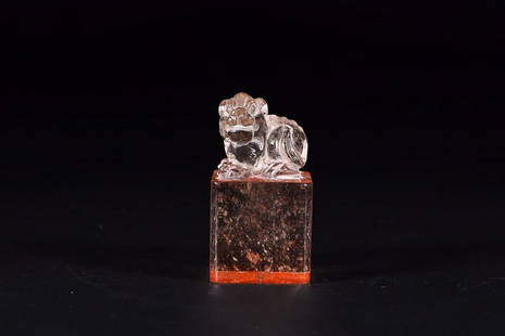 CRYSTAL LION KNOB SQUARE SEAL: Time: Qing Dynasty 17-19 Century / Weight 225g / Width 1.57 in / Height 2.95 in