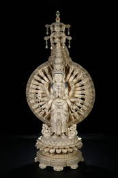RARE MATERIAL THOUSAND-HAND GUAN'YIN ORNAMENT