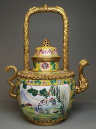 GILT BRONZE ENAMELED CHARACTER STORY DECORATED TEAPOT