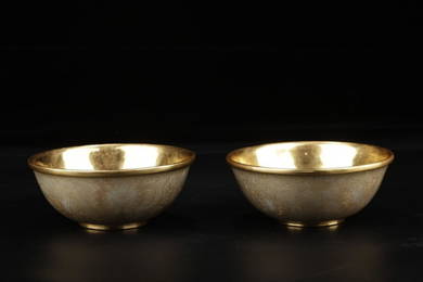 QIANLONG MARK HETIAN WHITE JADE WRAPPED GOLD DRAGON