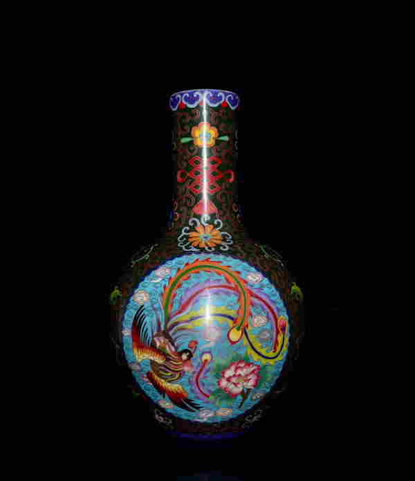 QIANLONG MARK CLOISONNE FENG'XI'MU'DAN PATTERN BOTTLE Dec 15, 2020