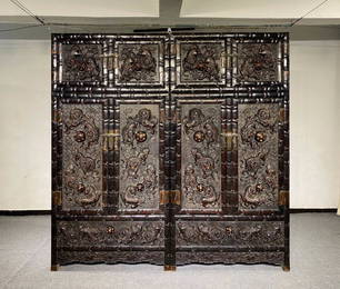 ZITAN WOOD BAMBOO-JOINT SHI'ZI'GUN'XIU'QIU CABINET