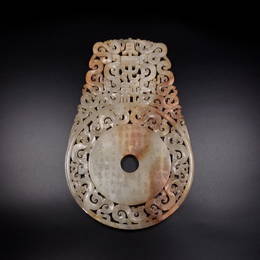 HETIAN WHITE JADE DRAGON PATTERN YI'ZI'SUN KAOSHAN YUBI