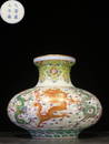 YONGZHENG MARK HAND PAINTED OUTLINE IN GOLD FAMILLE