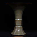 GUAN YAO PORCELAIN FLOWER VASE