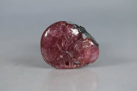 TWO-COLORED TOURMALINE FU'SHOU CARVING PIECE: Time: Qing Dynasty 17-19 Century / Weight 775g / Dimension (1) 2.36 in / Dimension (2) 1.89 in / Dimension (3) 0.71 in