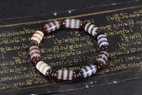 TIBETAN WIRE-BEAD BRACELET: Dimension (1) 0.79 in / Dimension (2) 0.35 in