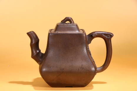ZISHA TEAPOT: Weight 648g / Height 5.91 in / Length 7.48 in / Width 2.76 in