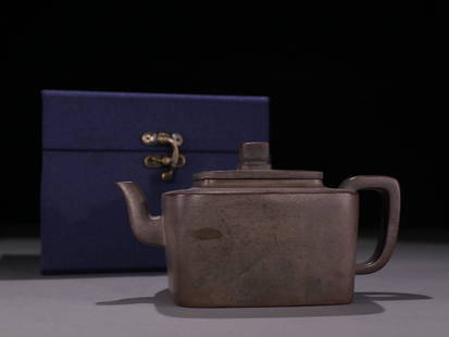 SQUARE ZISHA TEAPOT: Weight 295g / Height 2.99 in / Width 5.75 in