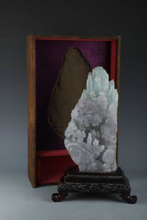 CRYSTAL SONG'XIA'JU'YOU ORNAMENT: Height 14.17 in / Width 7.09 in