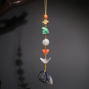 MULTIPLE GEMS HANGING PENDANT: Weight 38.2g / Length 6.1 in / Width 1.5 in / Height 0.98 in