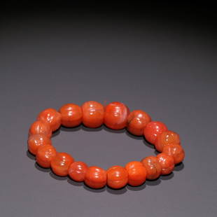 SOUTH RED AGATE MELON-RIDGED BRACELET: Weight 63.2g / Bead-Diameter 0.39 in / Bead-Diameter 0.71 in