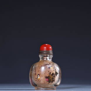CRYSTAL INSIDE-PAINTED XIAO'KOU'CHANG'KAI SNUFF BOTTLE: Weight 57g / Height 2.2 in / Width 1.54 in