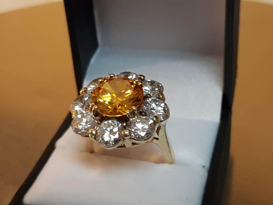 Beautiful Estate Ring (1 of 4)