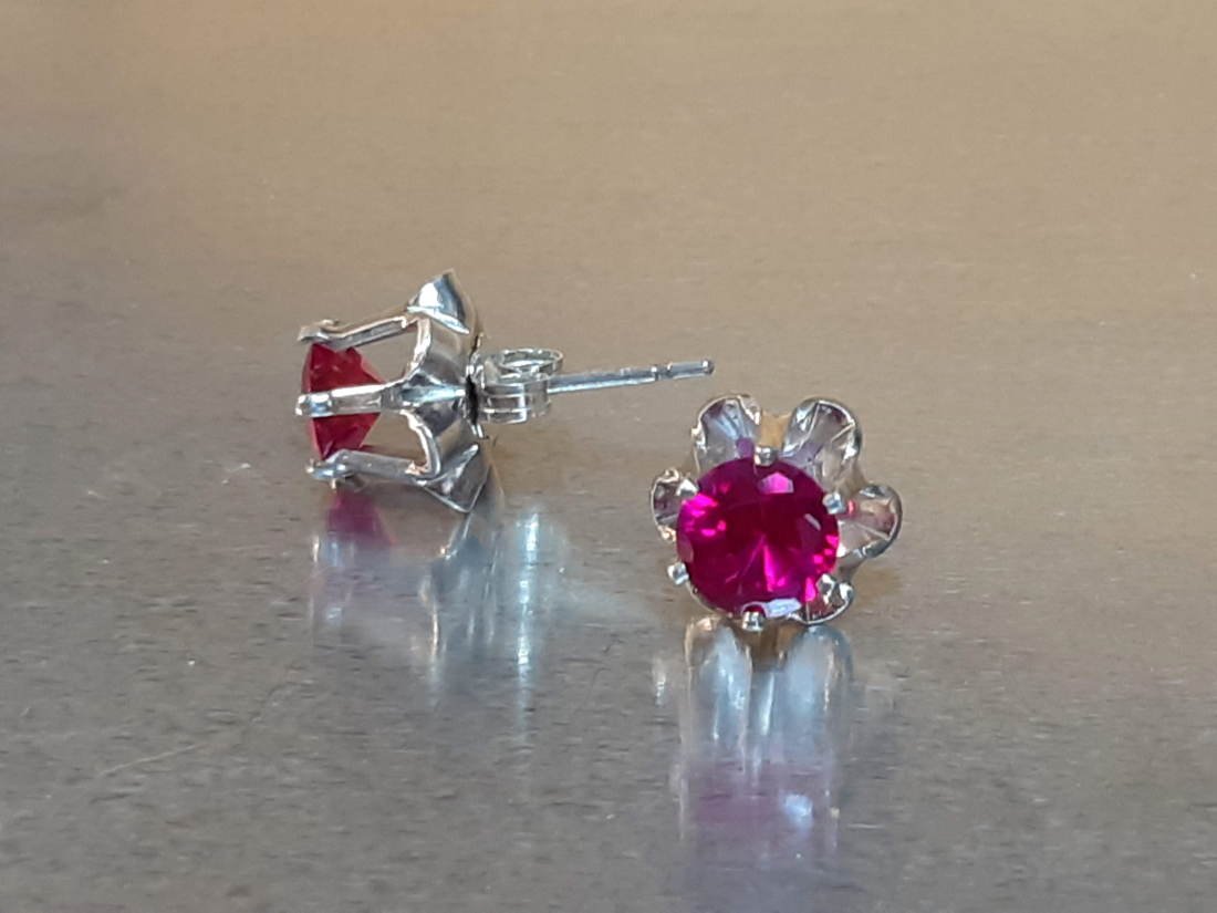 Estate Ruby Round Studs (1 of 3)