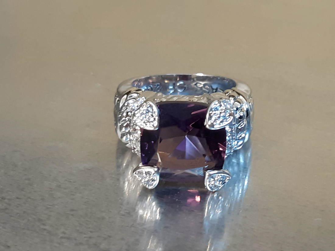 Custom Class Ring in Silver & Amethyst: 925 Silver 5ct Amethyst Custom Class Ring in Sterling Silver. Size 5. Weight 8.0 g