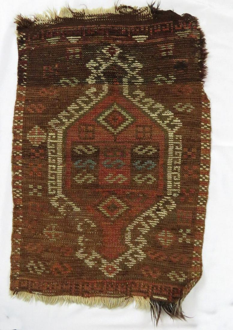 ANTIQUE ANATOLIAN YASTIK RUG / CARPET (1 of 9)