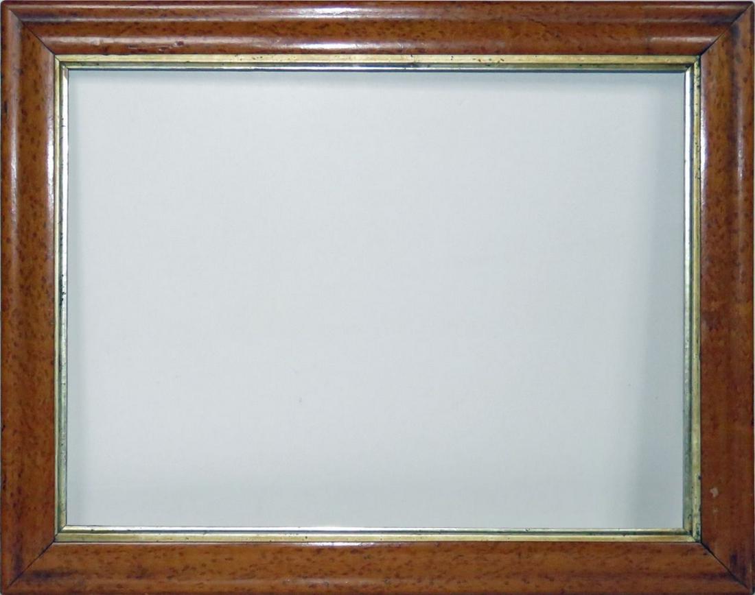 ANTIQUE BIRDS EYE MAPLE FRAME W GILT LINER (1 of 7)