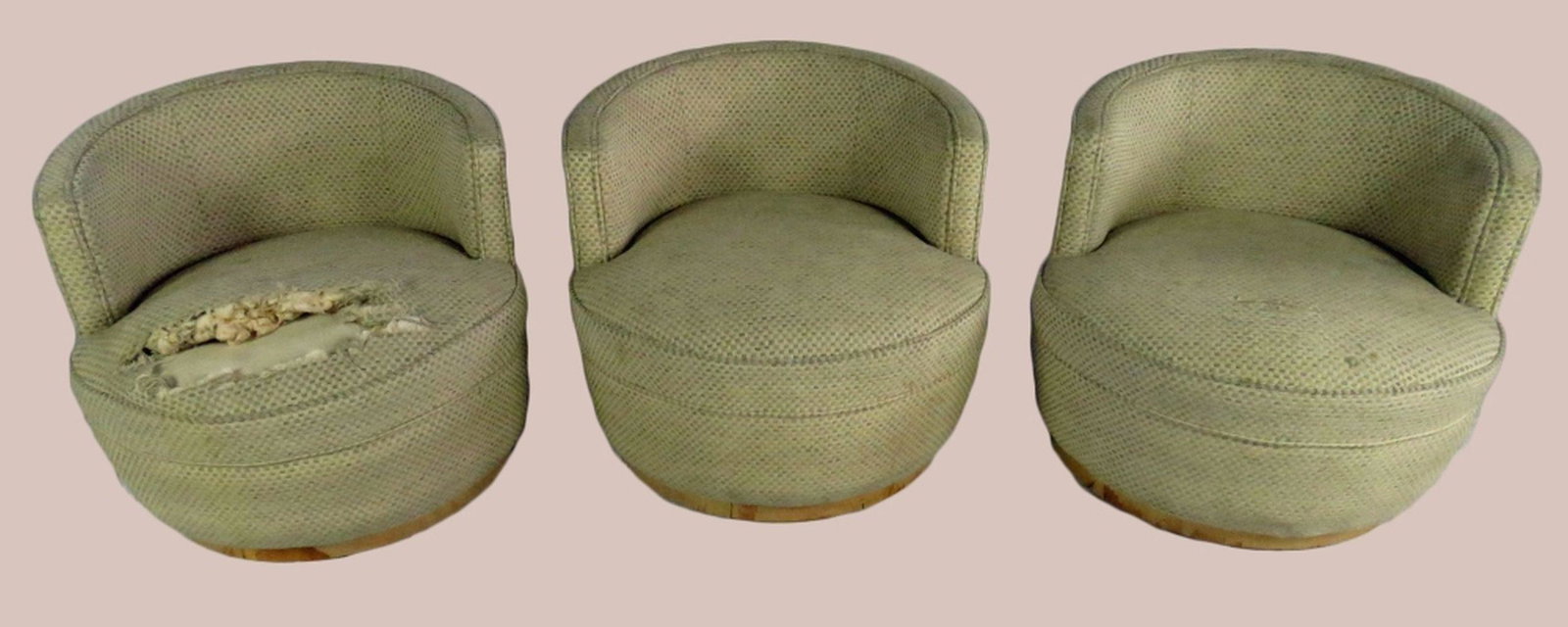 3 EDWARD WORMLEY MCM BARREL BACK CHAIRS: Lot of 3 mid century modern barrel back, swivel, lounge chairs. Design by Edward Wormley. Chairs have been re-upholstered (upholsterers tag present) and are missing the Dunbar label. Would benefit fro