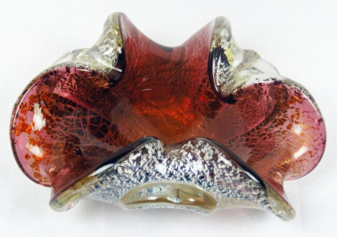 VINTAGE MURANO PLUM GOLD SILVER FLECK ART GLASS: Mid Century Modern Murano art glass bowl. The colors include a Plum interior with (what we believe to be- but have not tested for gold/silver content) 22k Gold and .925 Silver flake inclusions scatter