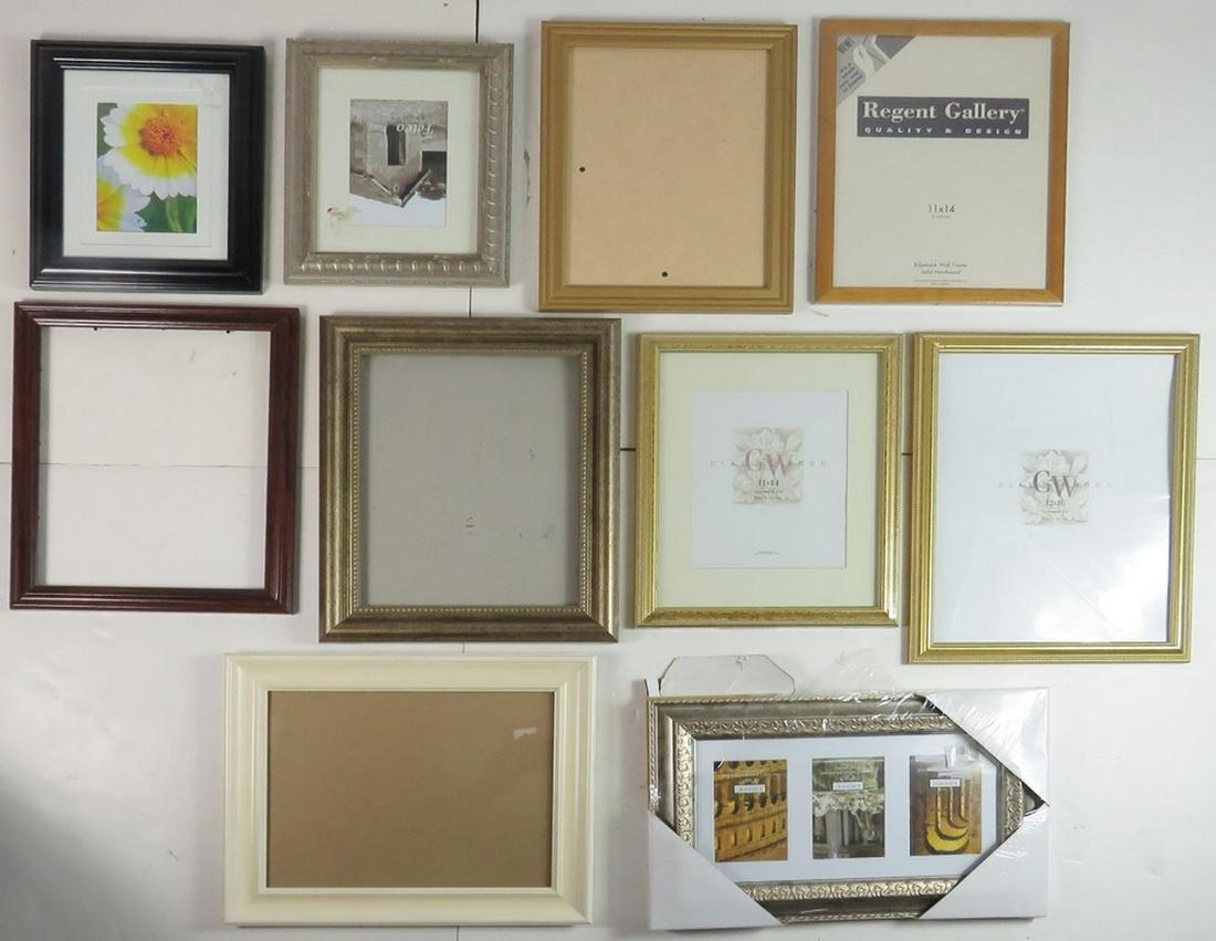 LARGE LOT OFCONTEMPORARY FRAMES (1 of 4)