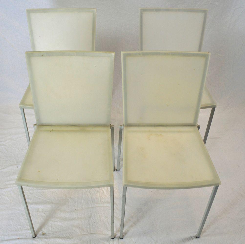 SET 4 ARCHIRIVOLTO ITALCOMMA DESIGN MODERN CHAIRS: Set of 4 ARCHIRIVOLTO ITALCOMMA DESIGN chairs. Metal and polypropylene construction. A good example of modern Italian chair design. NOTE: Archirivolto Design was founded in 1983 in Colle di Val d’El