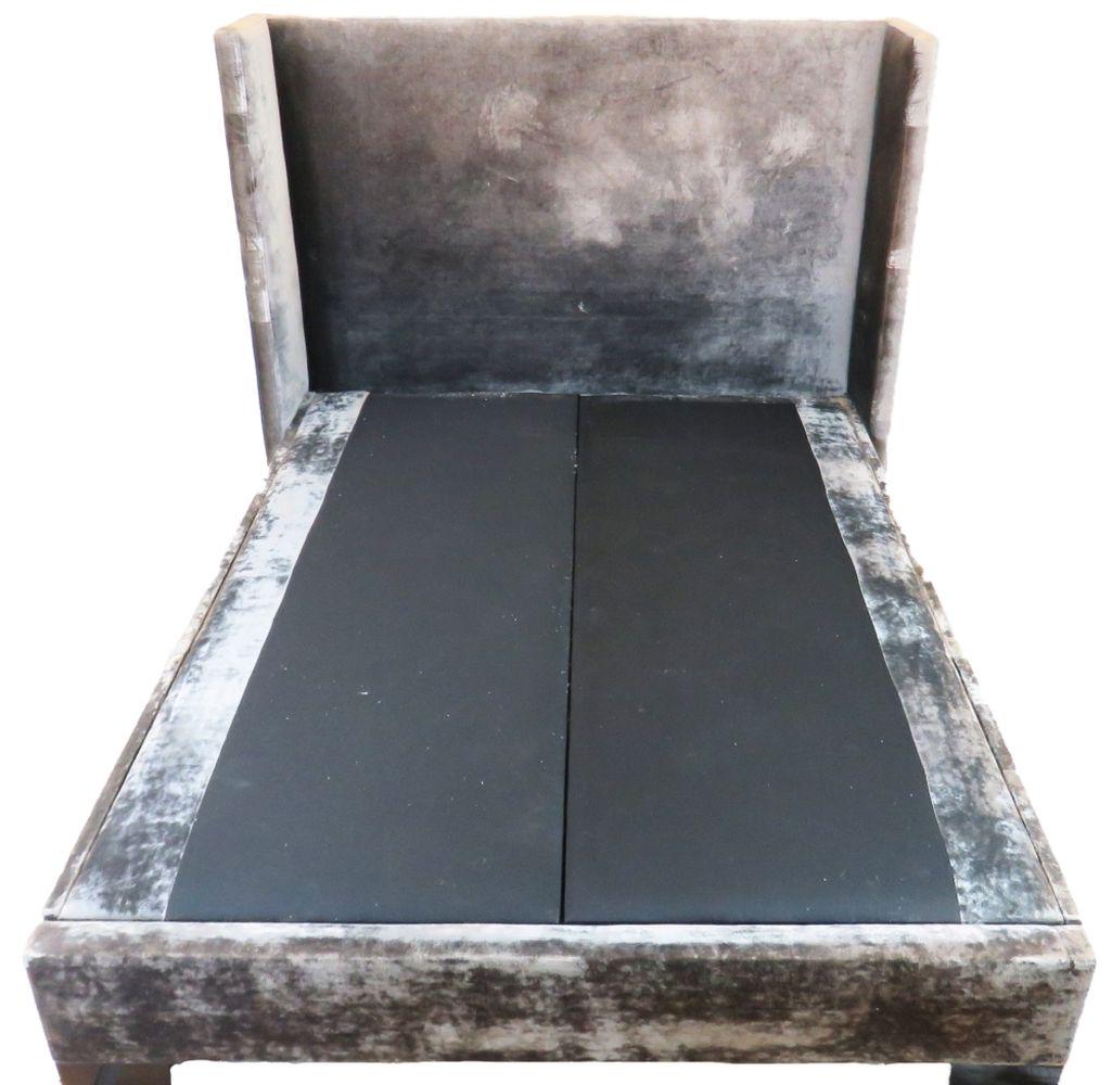 NATHAN ANTHONY QUEEN VELVET SHELTER BED (1 of 9)