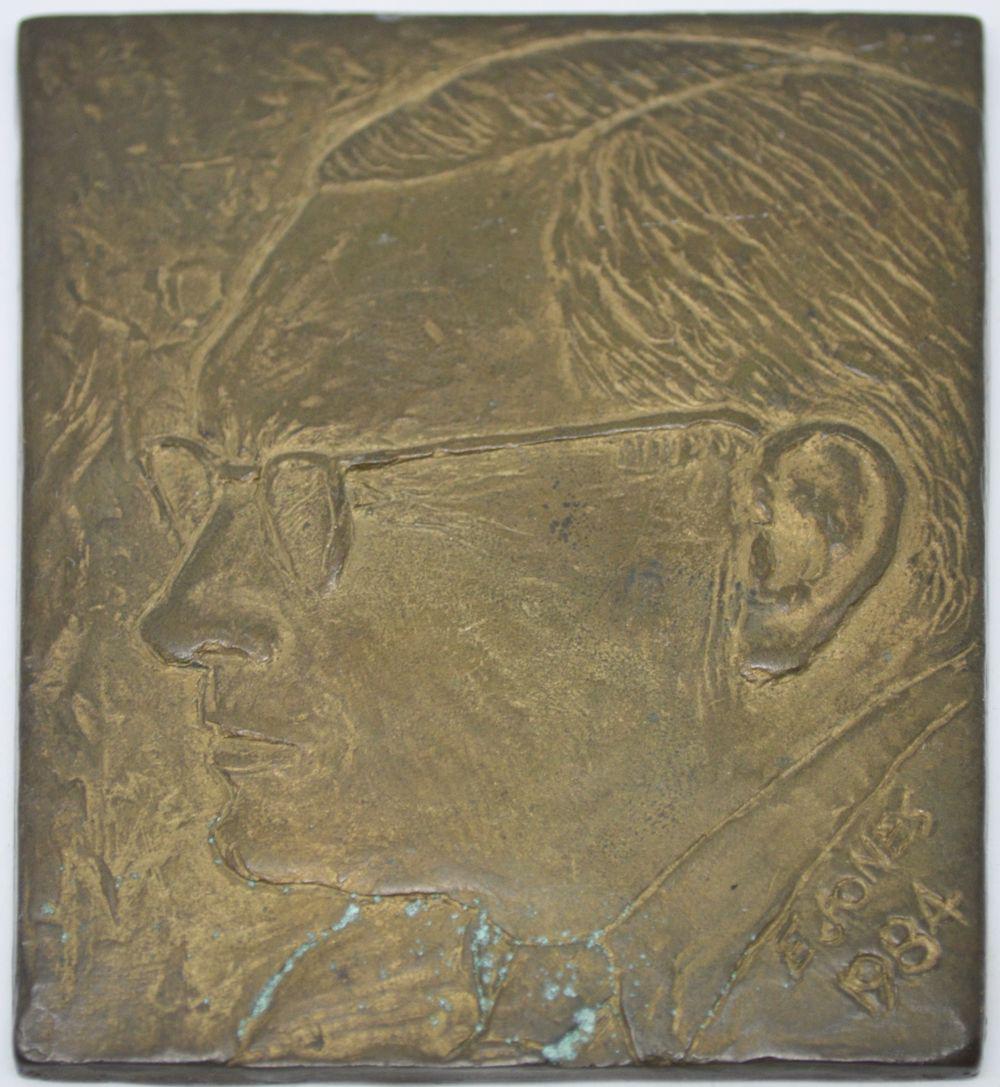 ELIZABETH JONES B 1935 BRONZE BAS RELIEF PLAQUE (1 of 3)