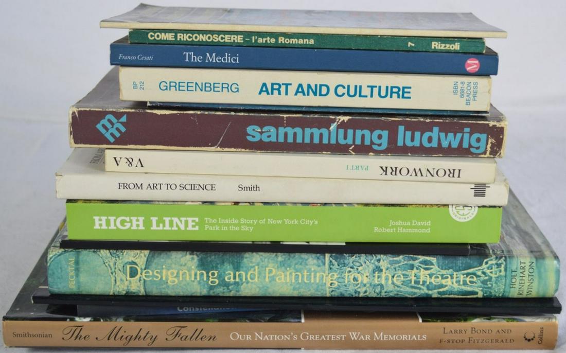 LOT OF ART AND ARCHITECTURAL BOOKS (1 of 6)