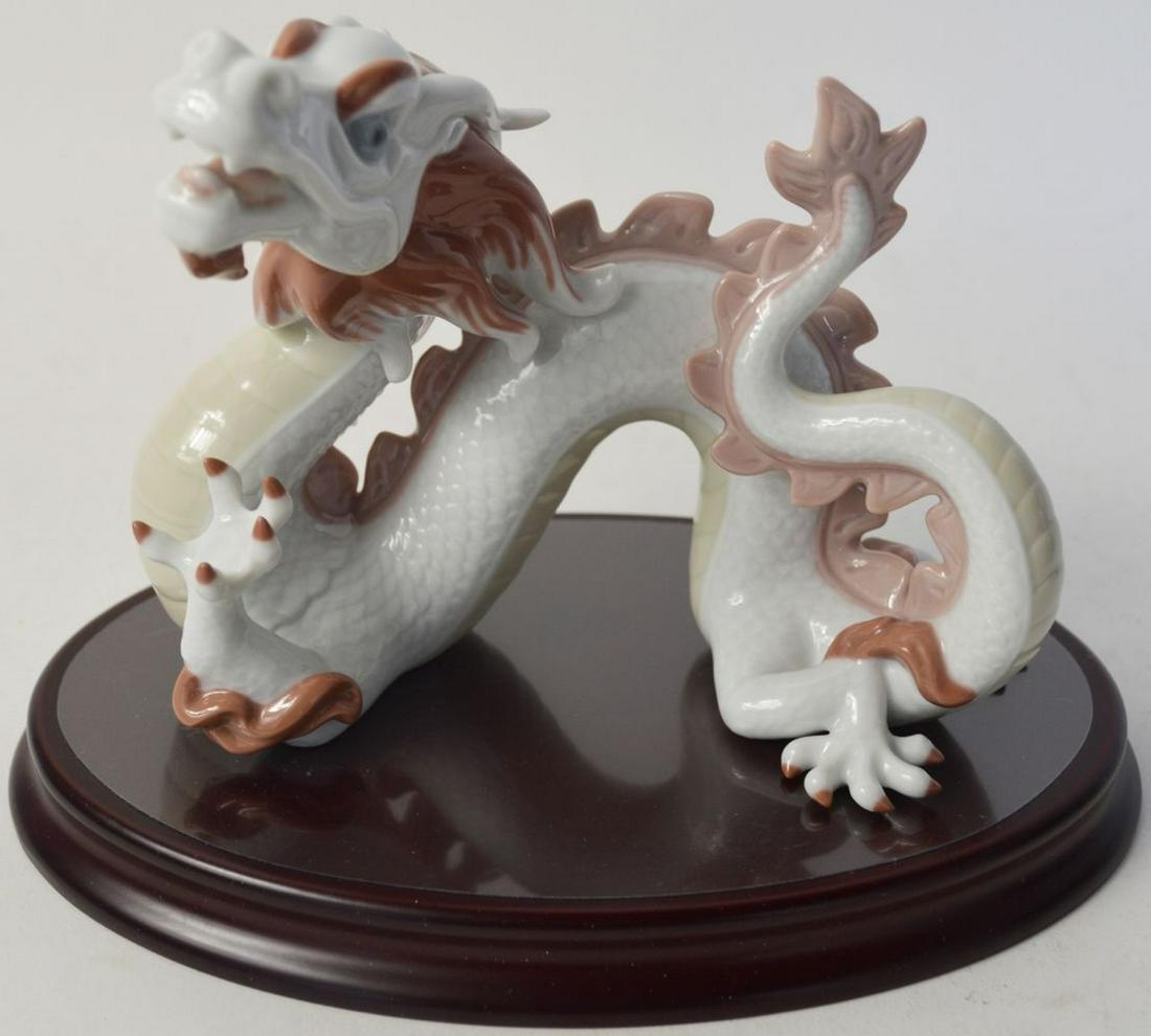 LLADRO PORCELAIN THE DRAGON W BASE & ORIGINAL BOX (1 of 15)