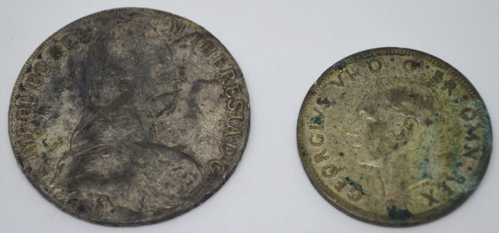 2 SILVER COINS 1780 AUSTRIA  & ENGLISH 1/2 CROWN (1 of 5)