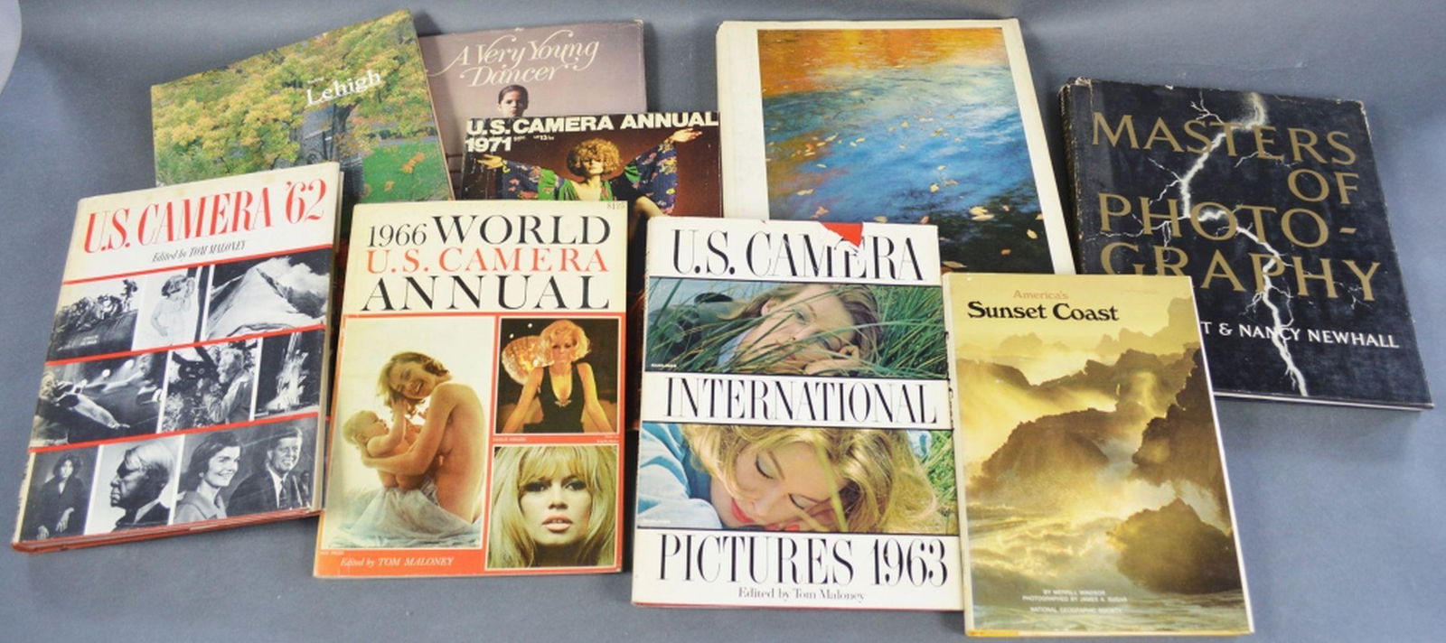 PHOTOGRAPHY REFERENCE BOOK LOT (1 of 4)