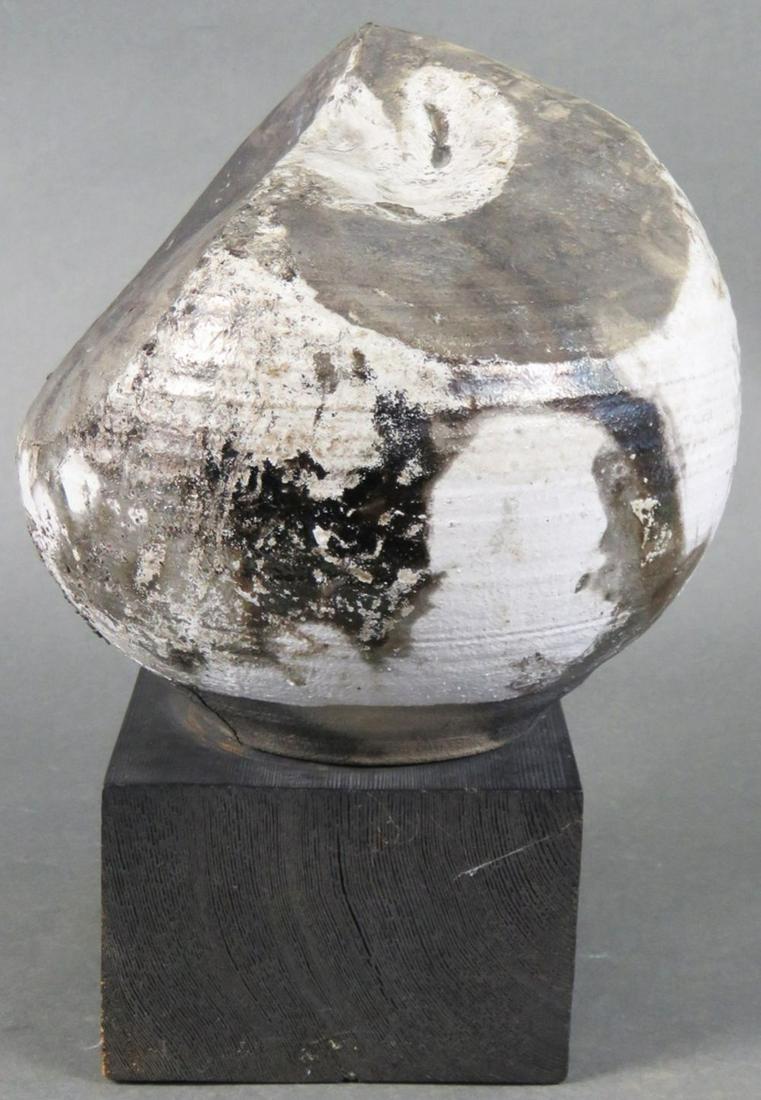 AMERICAN SCHOOL RAKU SCULPTURE (1 of 5)