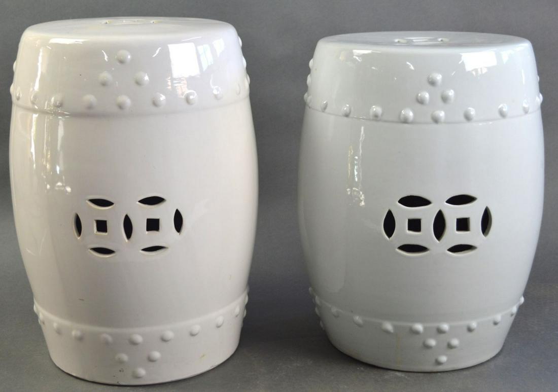 2 WHITE CHINESE STYLE POTTERY STANDS GARDEN STOOLS (1 of 5)